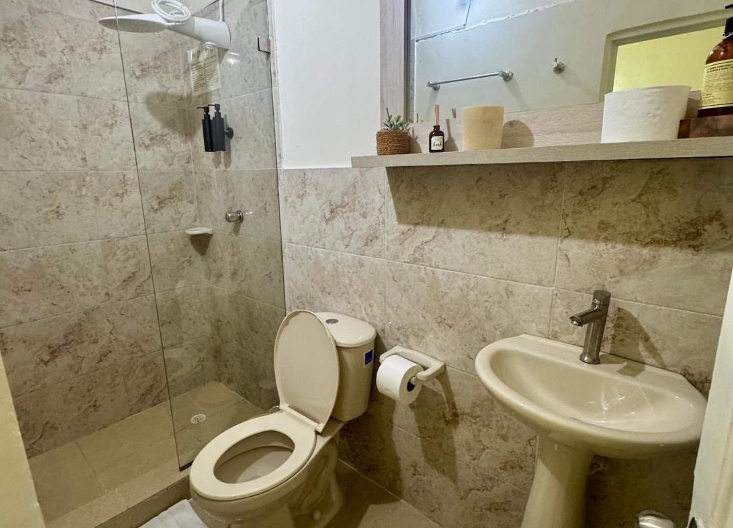 Cozy Duplex At Center
