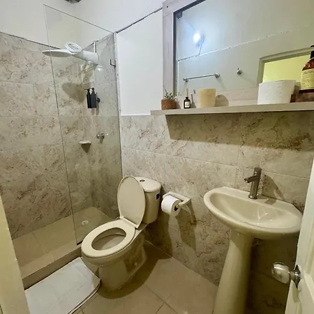 Cozy Duplex At Center